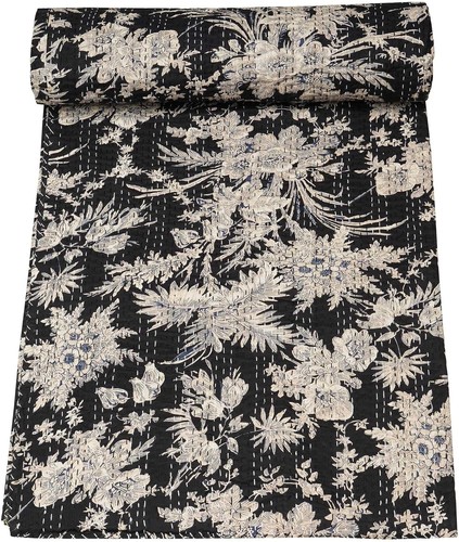 Copriletto trapuntato kantha